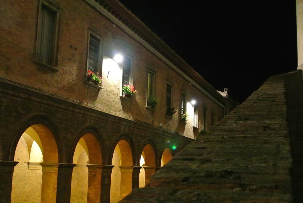 Camping Pineta Hotel Urbino Eksteriør billede